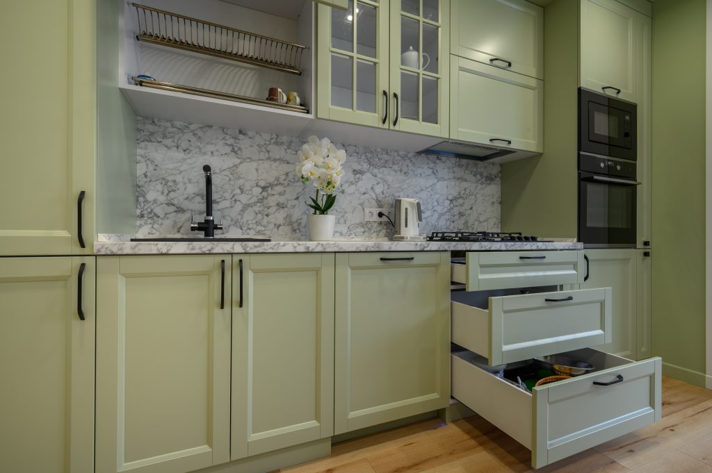 spring 2025 color trends